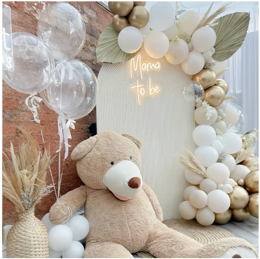 neutral balloon garland 